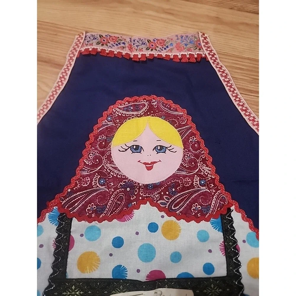 VTG Russian Nesting Doll Bib Apron Handmade By Russian Peasant Girls In Moscow